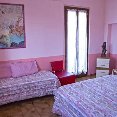 Arabona Bed & Breakfast *